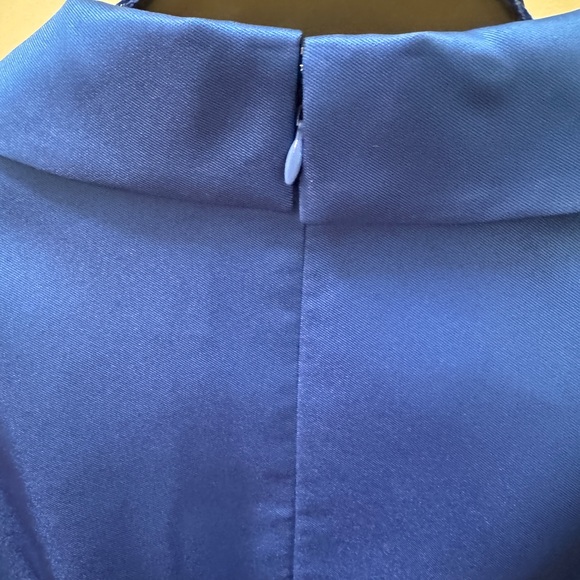 Adrianna Papell High School  stunning ultra blue high-low cocktaill dress. 👗 - Picture 13 of 17